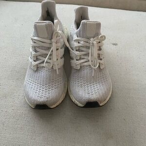 adidas women’s White Sneakers